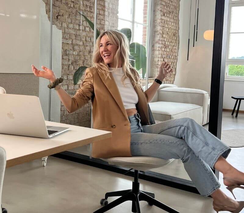 Laura Timm 43